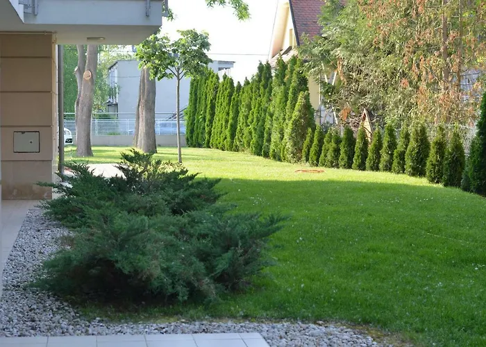 Hannajo Апартаменты Замарди