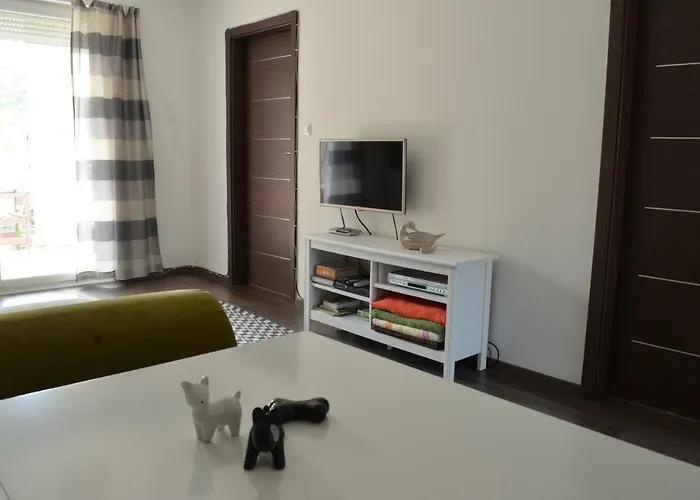 Hannajo Апартаменты Замарди